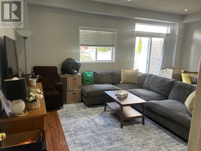 Building Photo - 1983 Treetop Way