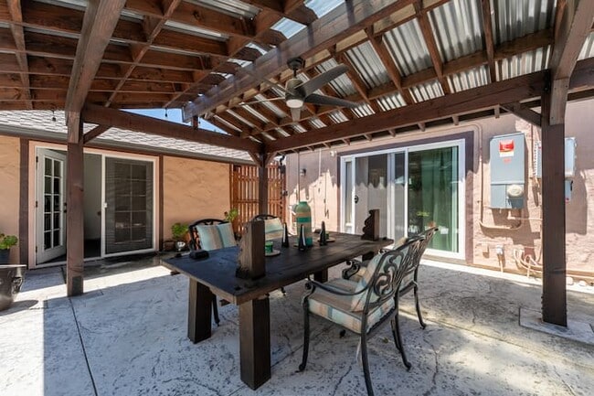 Building Photo - 31472 La Matanza St