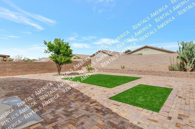 Foto del edificio - 6790 W Pebble Shore Ct