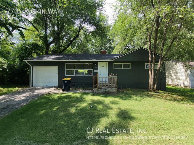 Primary Photo - 7704 Ruskin Way