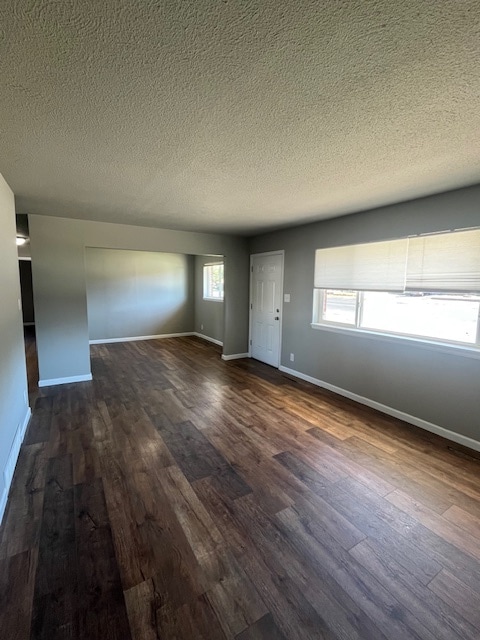 Main Room - 1330 N Circle Dr