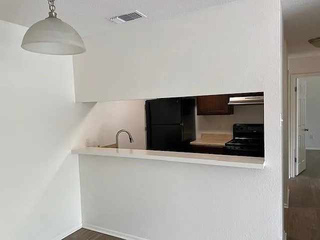 Foto del edificio - 312 Parkview Blvd