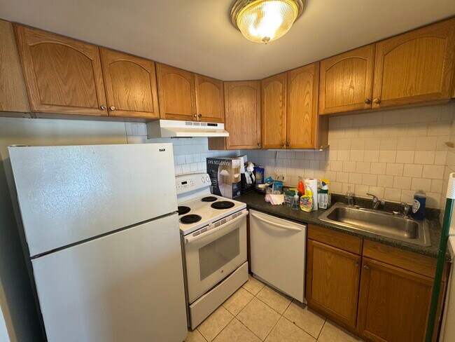 Foto del edificio - 177 Central St