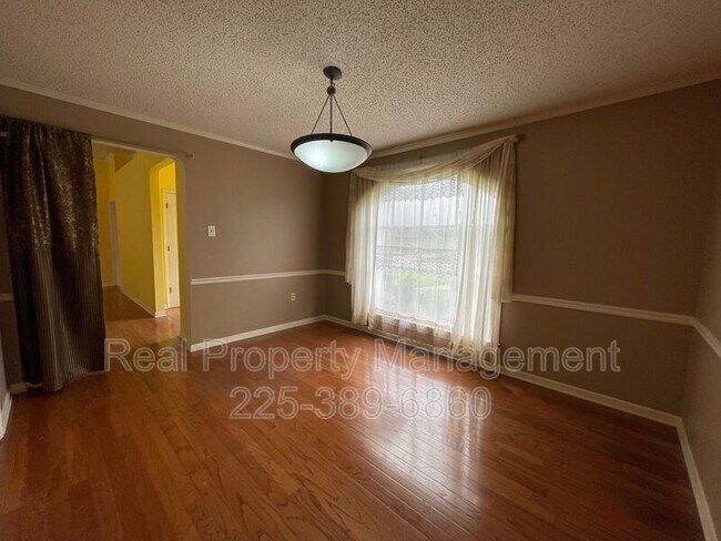 Foto del edificio - 13043 Carrington Pl Ave