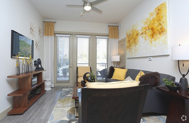 Interior Photo - The Pierpont