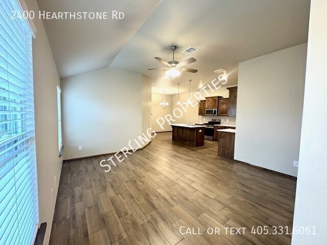 Building Photo - 2400 Hearthstone Rd