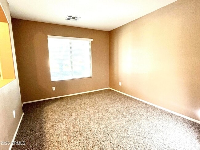 Building Photo - 4968 S Rovey Pkwy