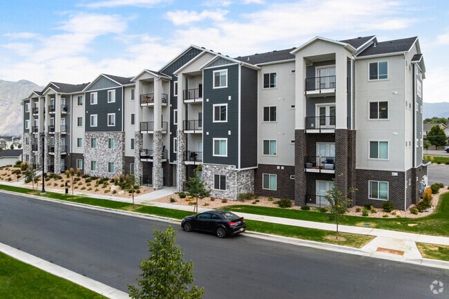 Edificio - Ridgeline Parkway Apartments