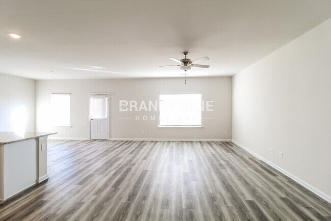 Foto del edificio - 148 Avondale Blvd SE