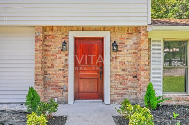 Foto del edificio - Newly Renovated 3 Bed / 2.5 Bath with Doub...
