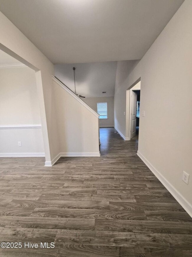 Building Photo - 616 Riggs Rd