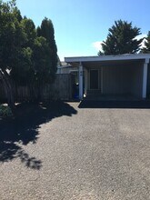 Building Photo - 60-62 Kourt Dr
