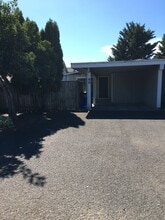 Building Photo - 60-62 Kourt Dr