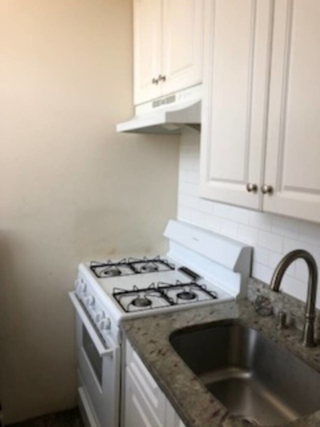 Foto del edificio - 2 S Broadway