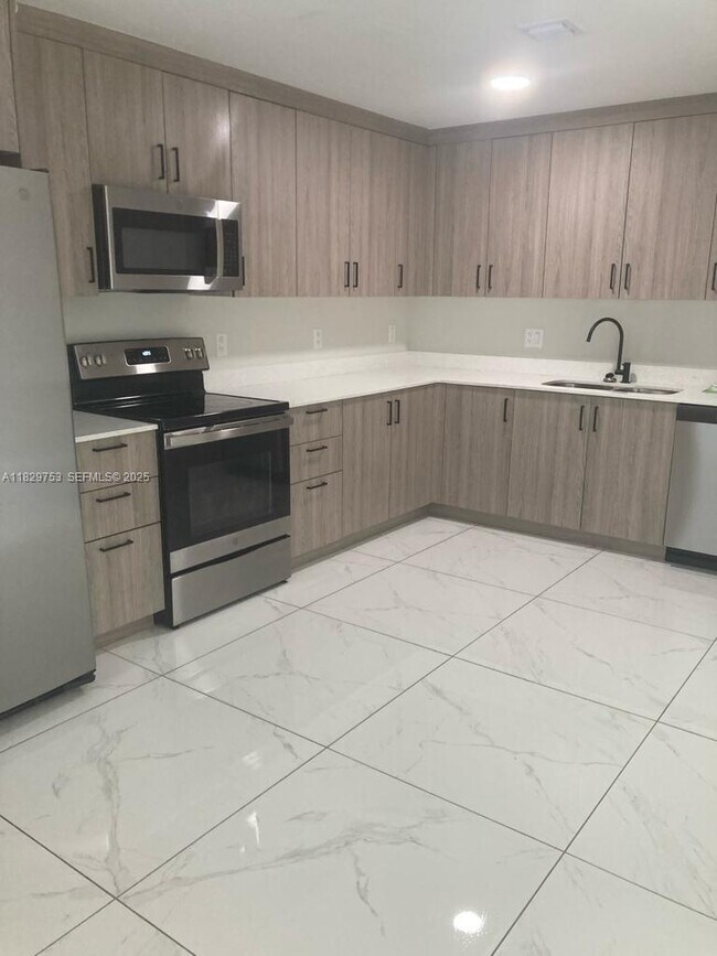 Foto del edificio - 25767 SW 144th Ave