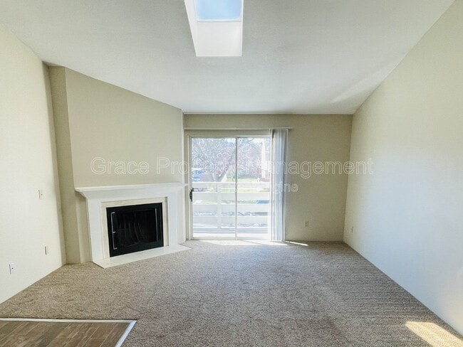 Photo - 3318 S Ammons St Apartment