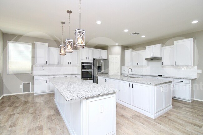 Building Photo - 22484 East Silver Creek Lane