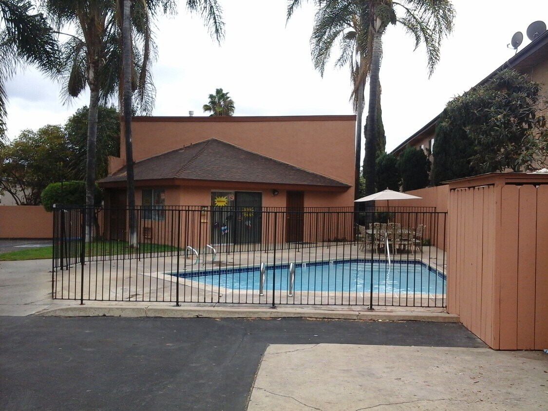 475 Graves Ave Unit A, El Cajon, CA 92020 Apartments in El Cajon, CA