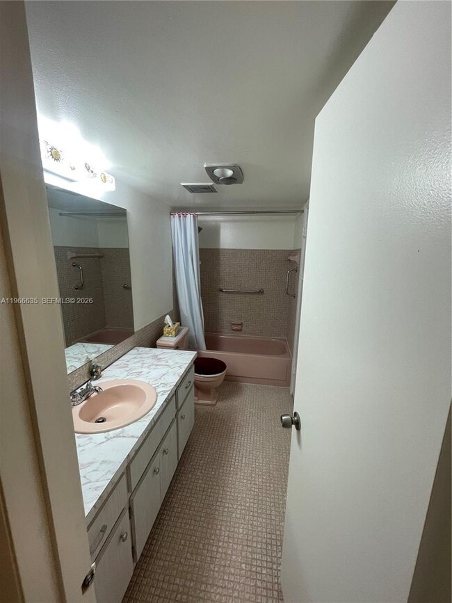 Building Photo - 4881 NW 22nd St