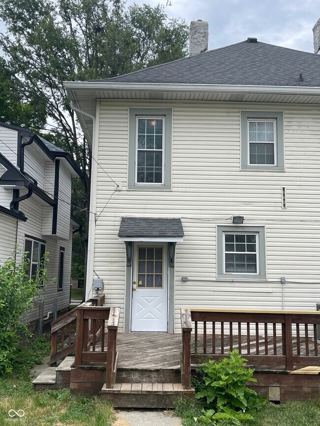 Foto del edificio - 326 N Linwood Ave
