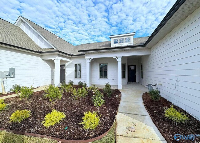 Building Photo - 12513 Whitcomb Cir