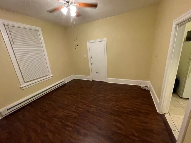 Foto del edificio - 430 Folcroft Ave