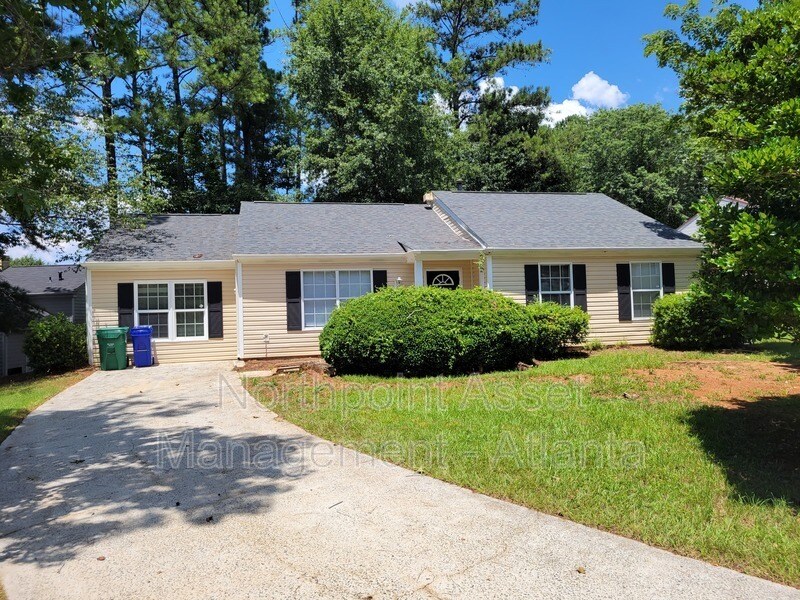 5058 Plantation View Trail, Stone Mountain, GA 30088 House Rental in