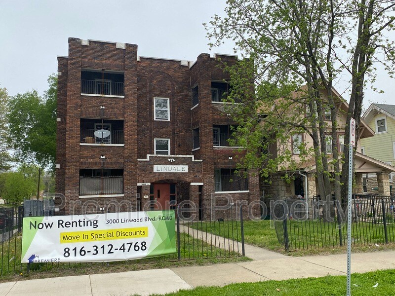 3000 Linwood Blvd Unit 2SW, Kansas City, MO 64128 Condo for Rent in