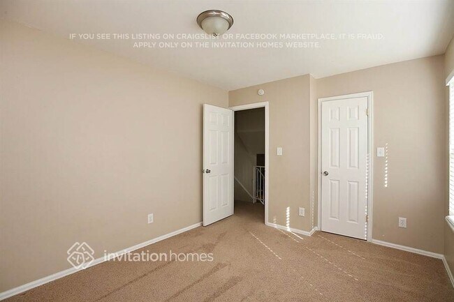 Foto del edificio - 2410 Payne Cir W