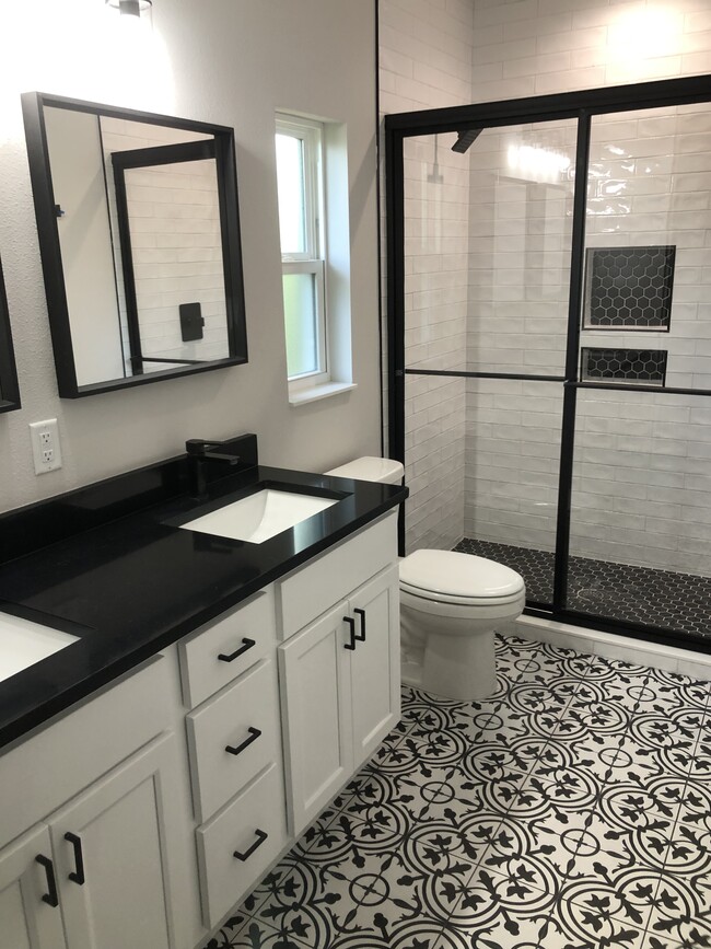 Master bathroom with double sinks and closet(not shown) - 410 N West St