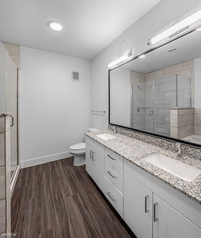 Building Photo - 2 br, 2 bath Condo - 1309 Leander Dr  + Ga...