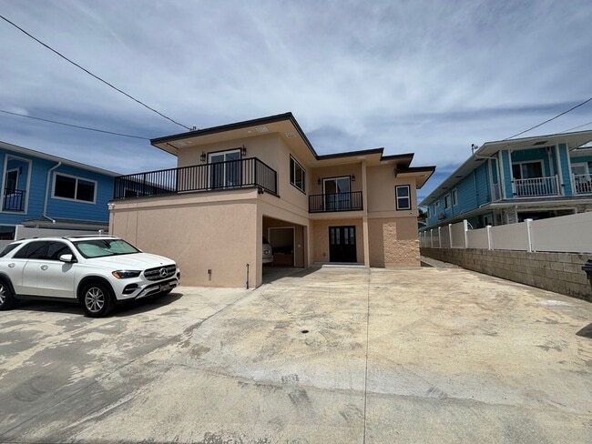 Photo - 1674 Kino St Apartment