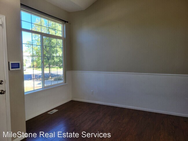 Building Photo - 6 br, 3.5 bath House - 3335 Bareback Drive