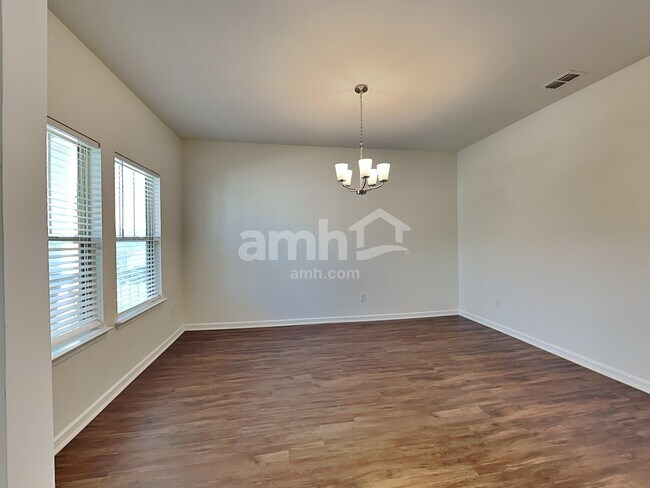 Foto del edificio - 321 Bowfin Trl