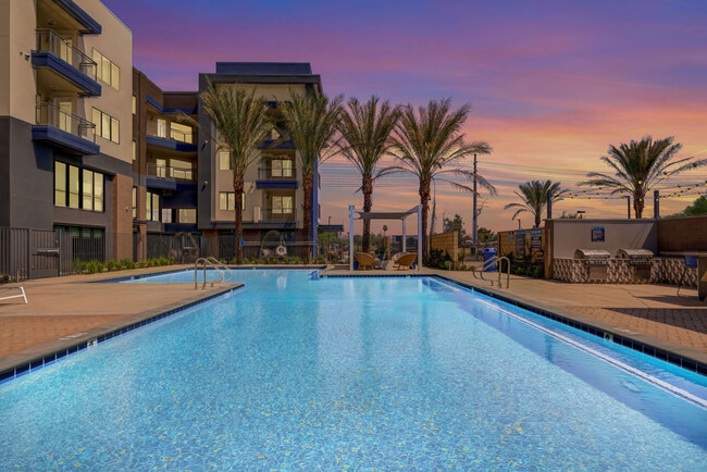Encore Novo apartments — community photo - Encore Novo