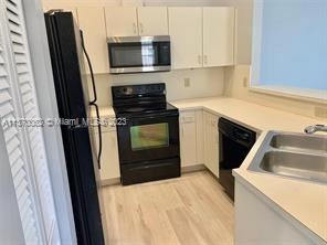 Building Photo - 3 br, 2 bath House - 825 Falling Water Rd # 0