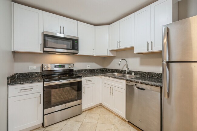Foto del edificio - 5320 N Sheridan Rd