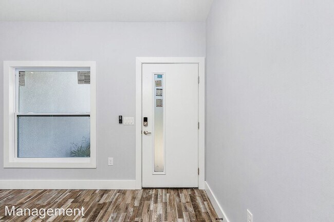 Foto del edificio - 3 br, 2 bath House - 710 Bedford Point Avenue