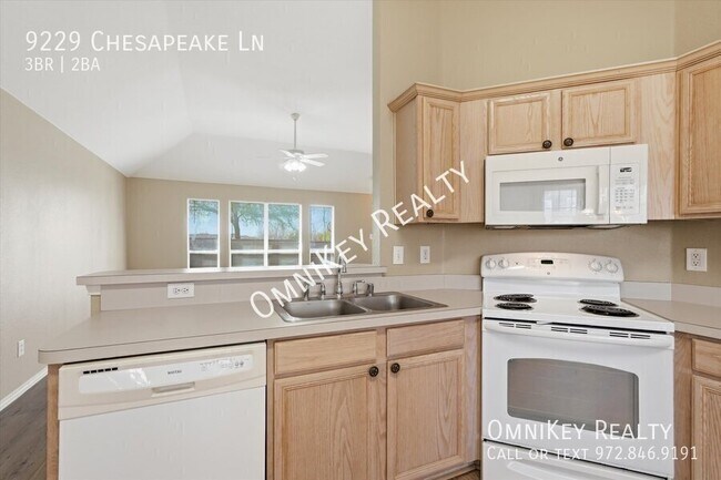 Foto del edificio - 9229 Chesapeake Ln
