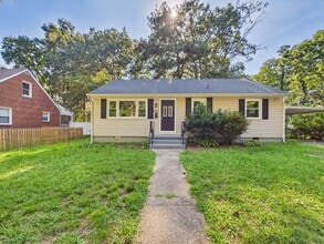 Building Photo - 838 Greystone Ave