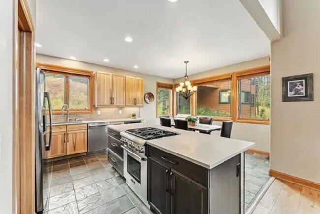 Foto del edificio - 91791 Ryan Gulch Rd