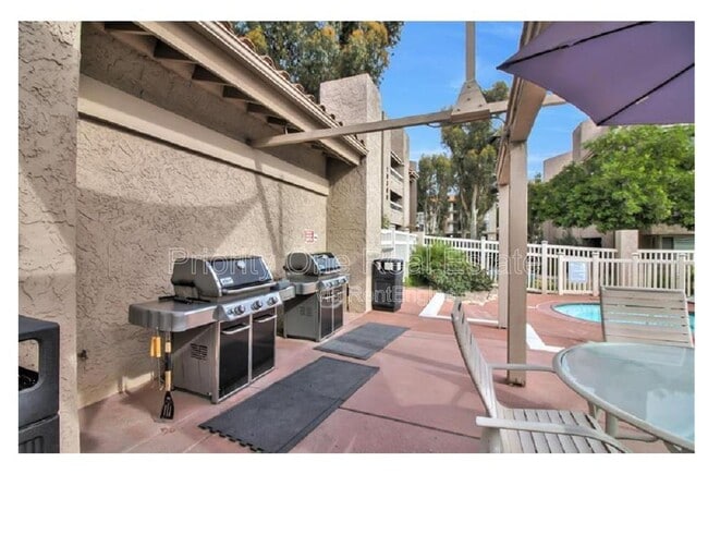 Foto del edificio - 10400 Caminito Cuervo