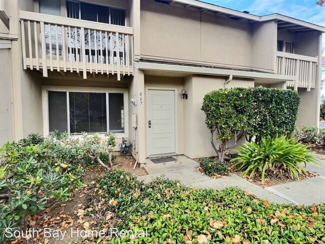 Building Photo - 2 br, 1.5 bath House - 667 Picasso Terrace