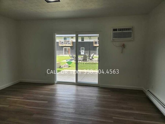 Foto del edificio - 5025 Massillon Rd