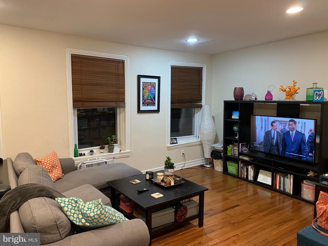 Foto principal - 808 S 2nd St