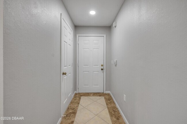 Foto del edificio - 940 Village Trail