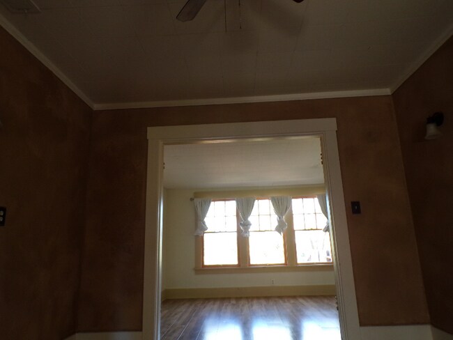 Building Photo - 5385 Mariquita Ave