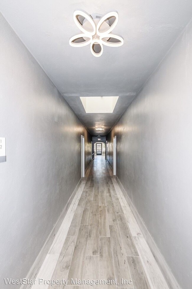 Foto del edificio - 444 Chestnut Ave