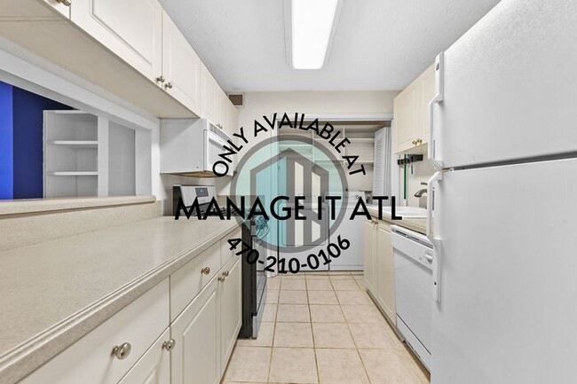 Building Photo - Beautiful 2 Bed/2 Bath Condo located in Bu...