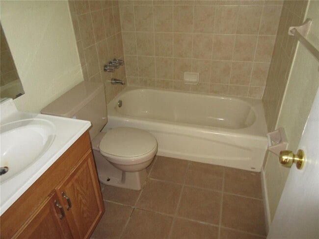 Foto del edificio - 27162 Sunnybrook Rd